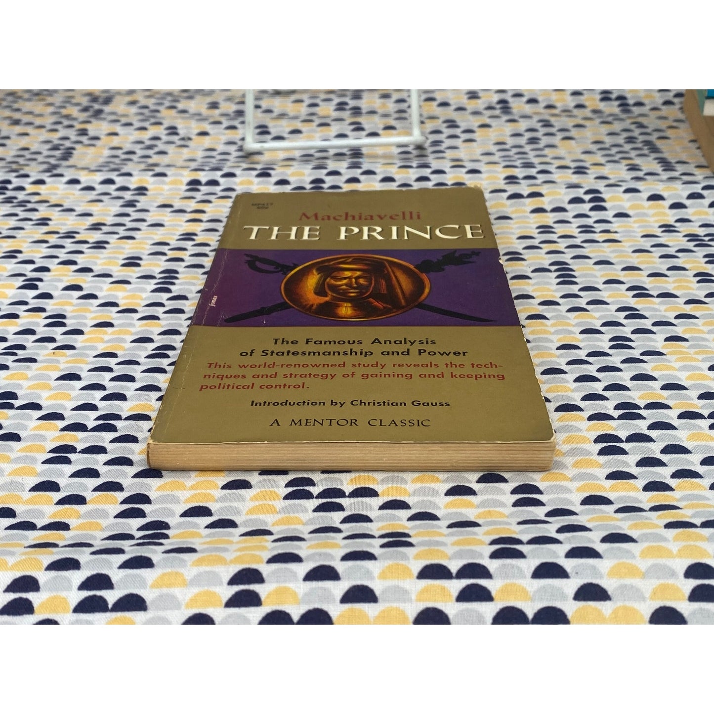 Machiavelli - The Prince - Vintage Paperback Book