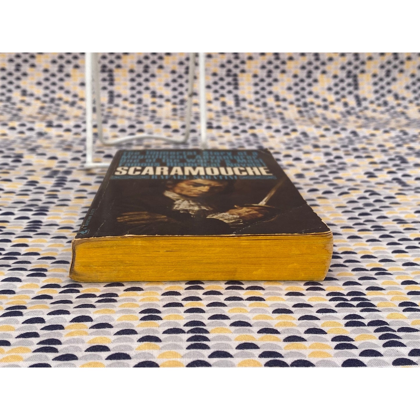Scaramouche - Rafael Sabatini - Vintage Paperback Book - Bantam Edition