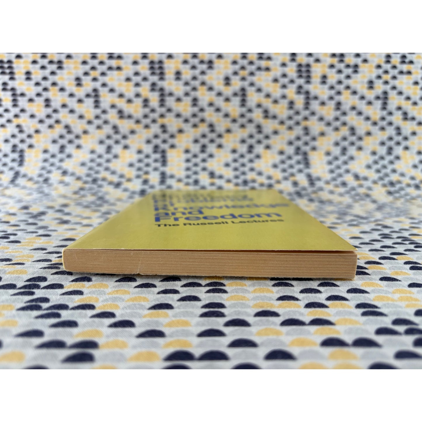 Problems Of Knowledge And Freedom - Noam Chomsky - Vintage - Paperback