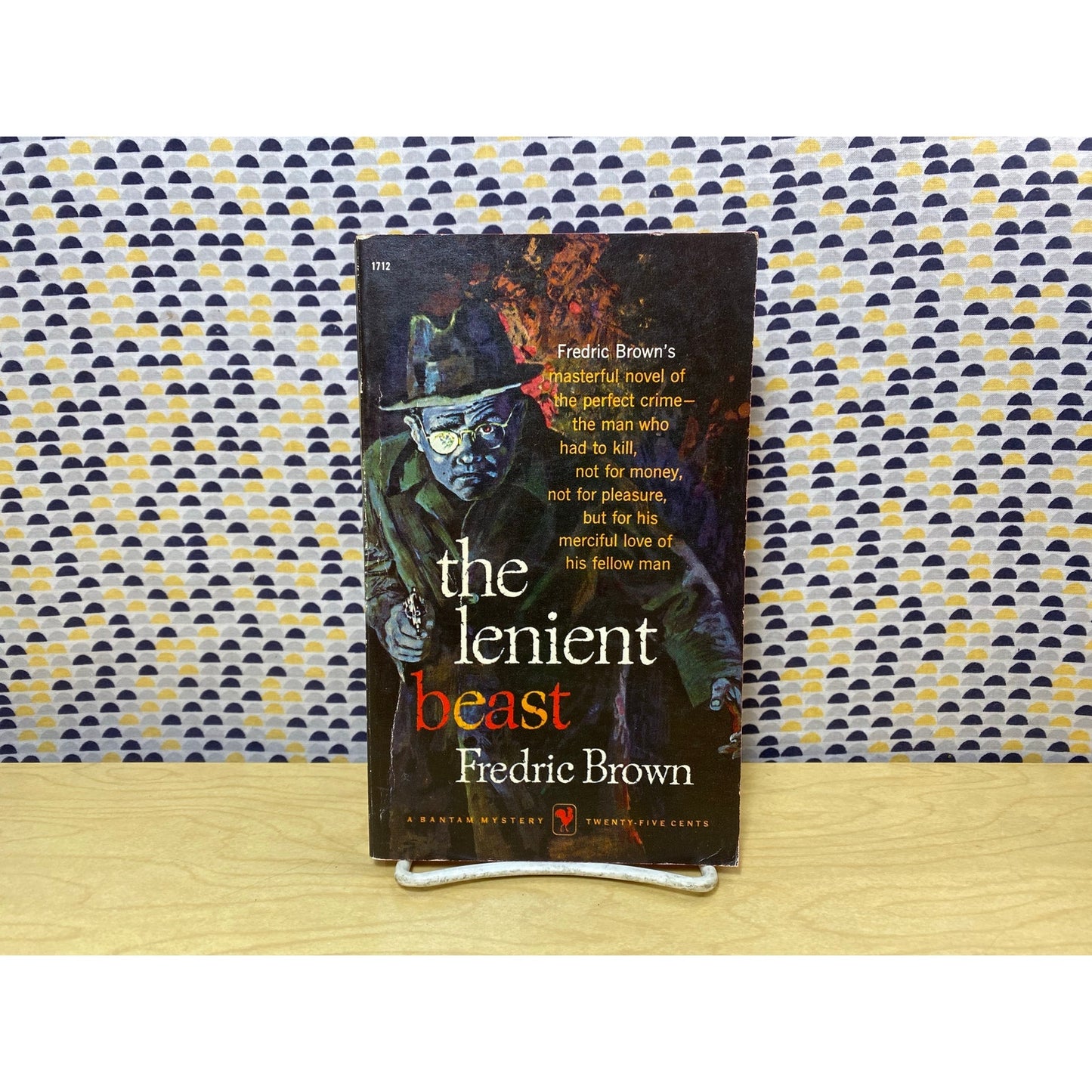 The Lenient Beast - Fredric Brown - Bantam Edition - Paperback