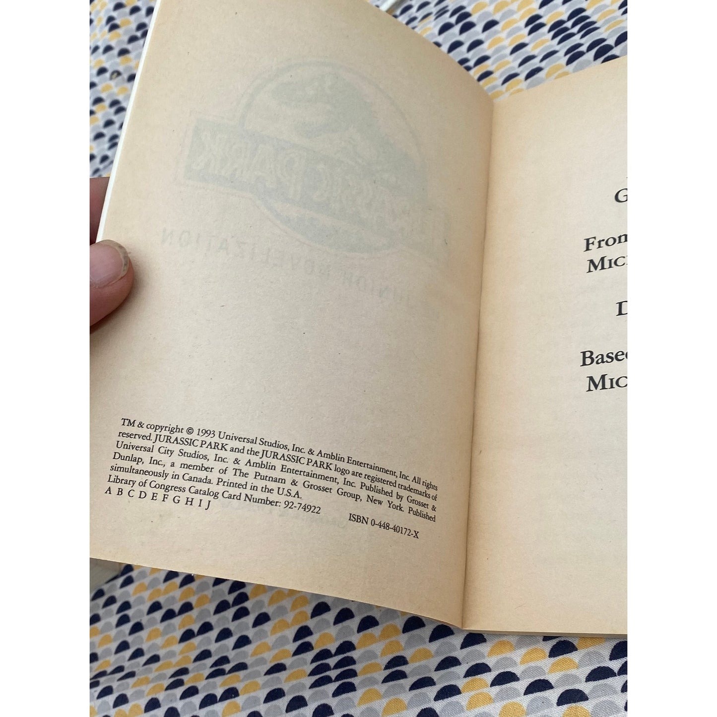 Jurassic Park - The Junior Novelization - Michael Crichton - Vintage Paperback Book - Movie Tie In - Amblin Entertainment