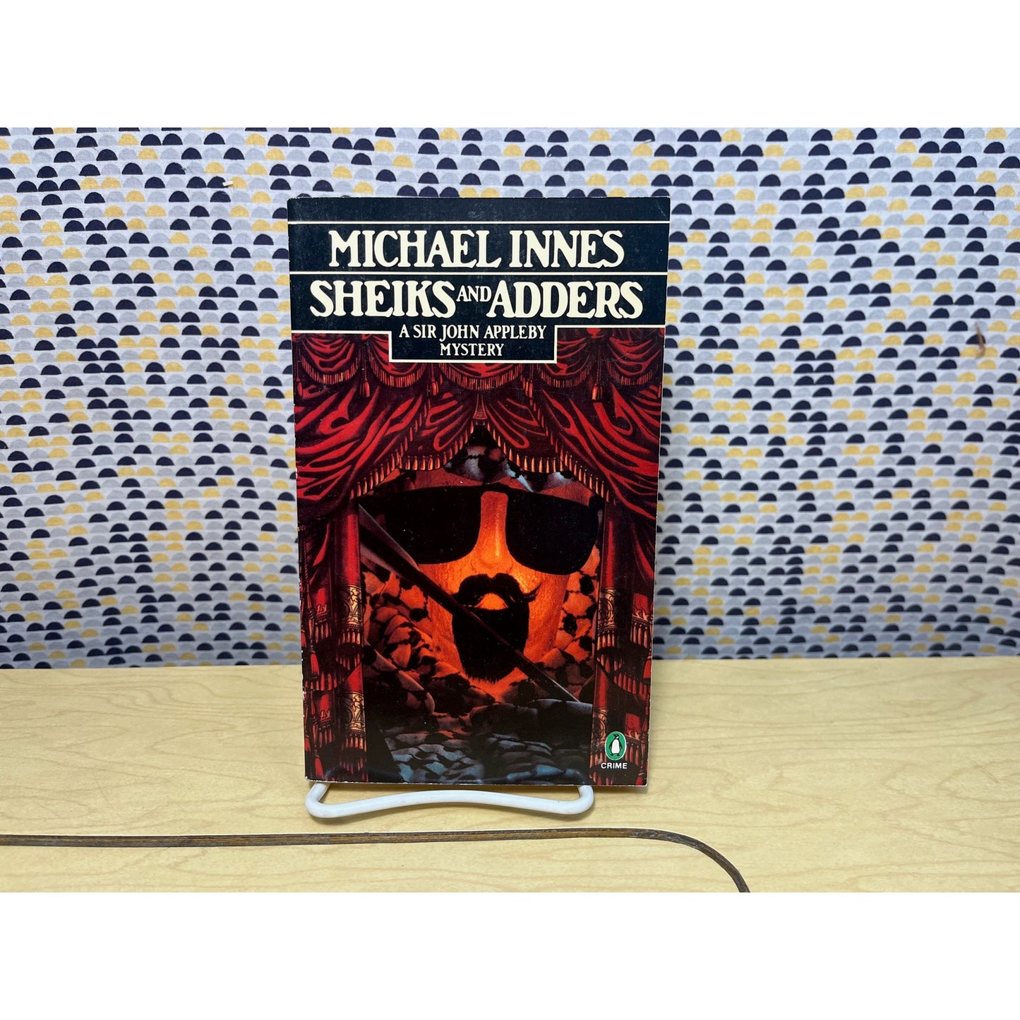 Sheiks and Adders - Michael Innes - Penguin Mystery - Paperback