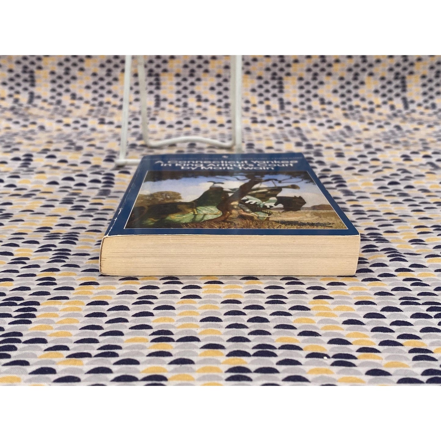A Connecticut Yankee in King Arthur's Court - Mark Twain -Bantam Classic Edition