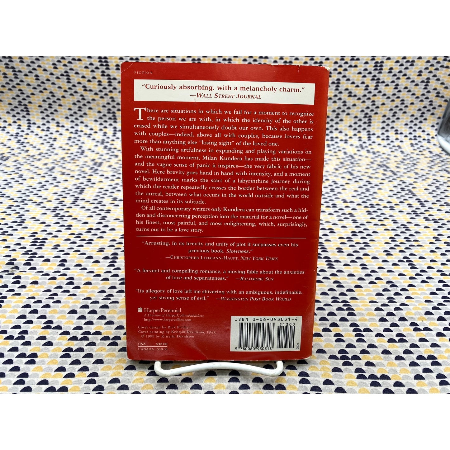 Identity - Milan Kundera - Harper - Paperback