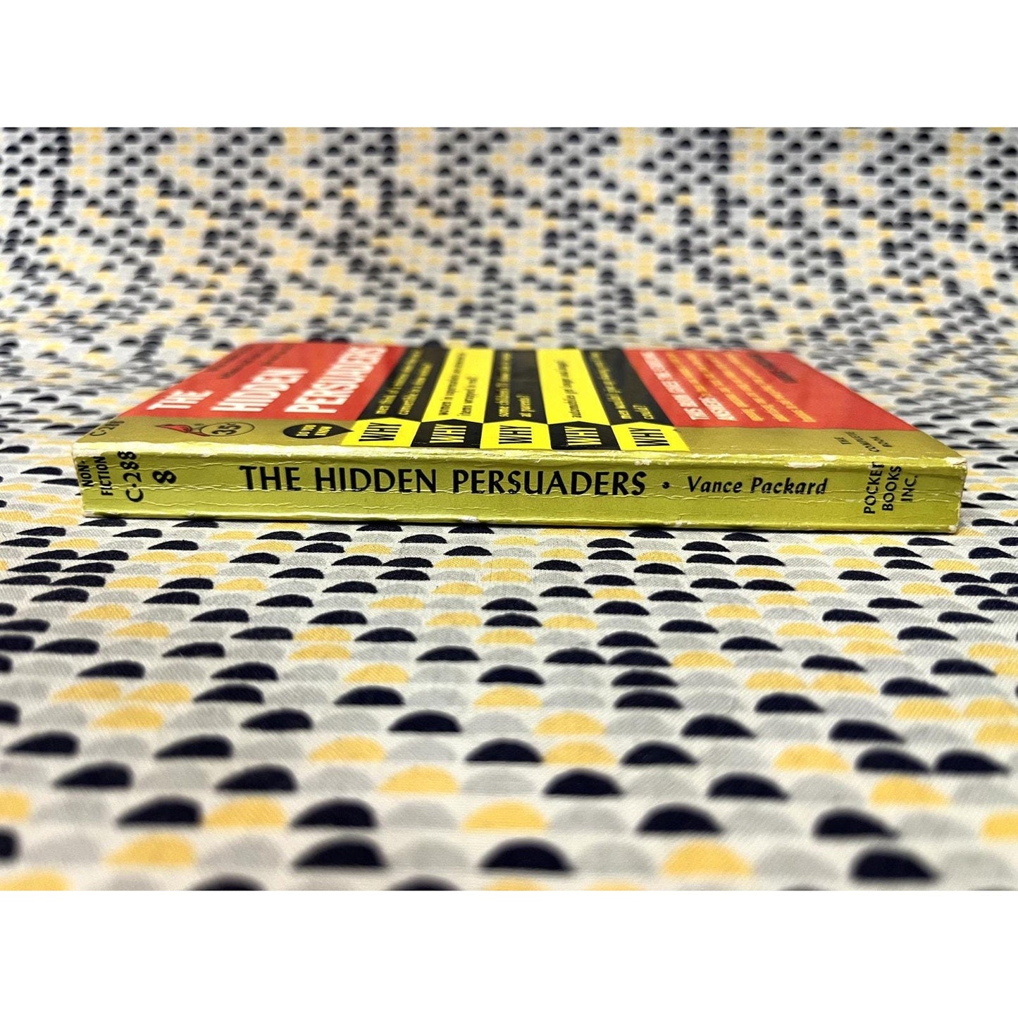 The Hidden Persuaders - Vance Packard - Pocket Books - Paperback