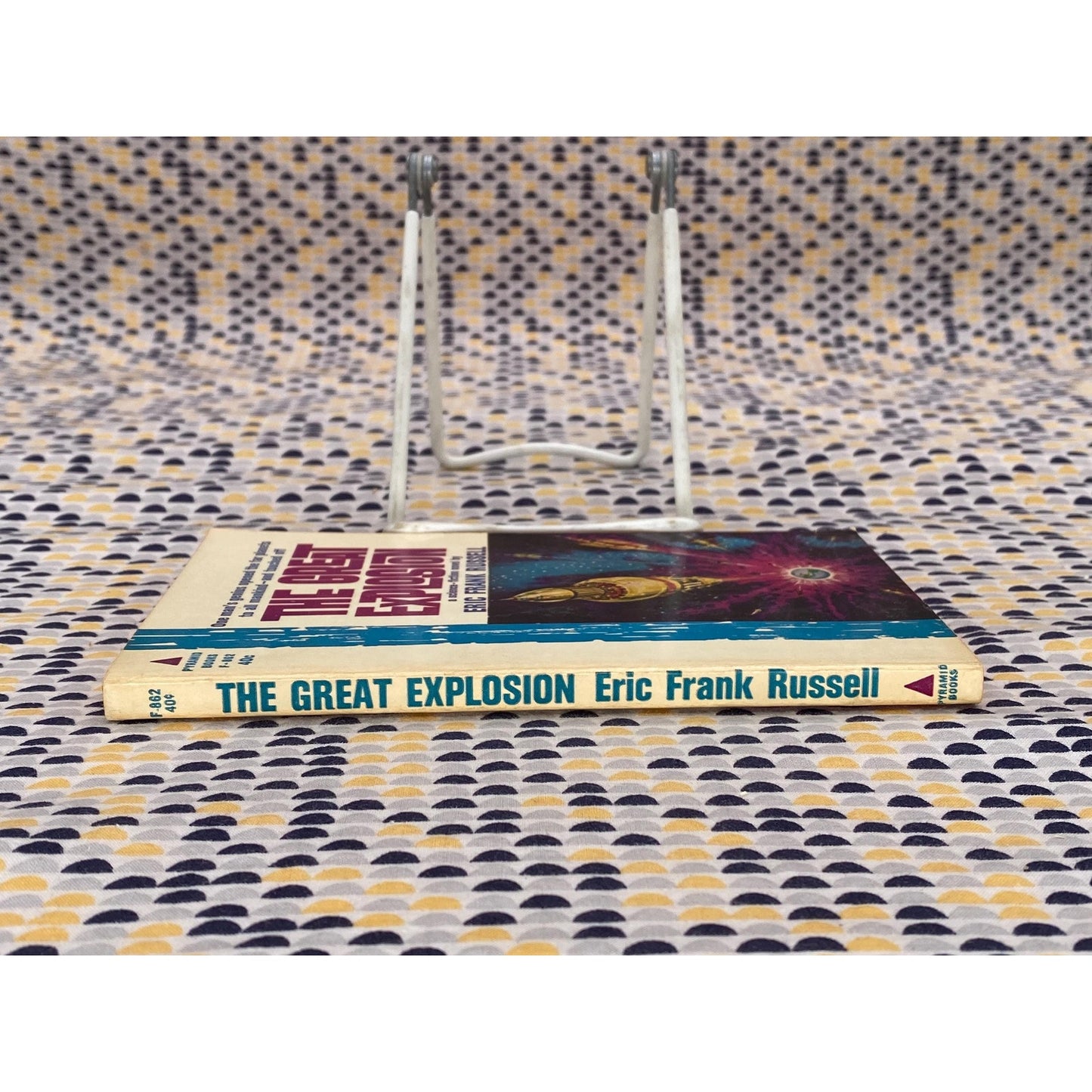 The Great Explosion - Eric Frank Russell - Vintage Paperback Book - Pyramid Books Edition