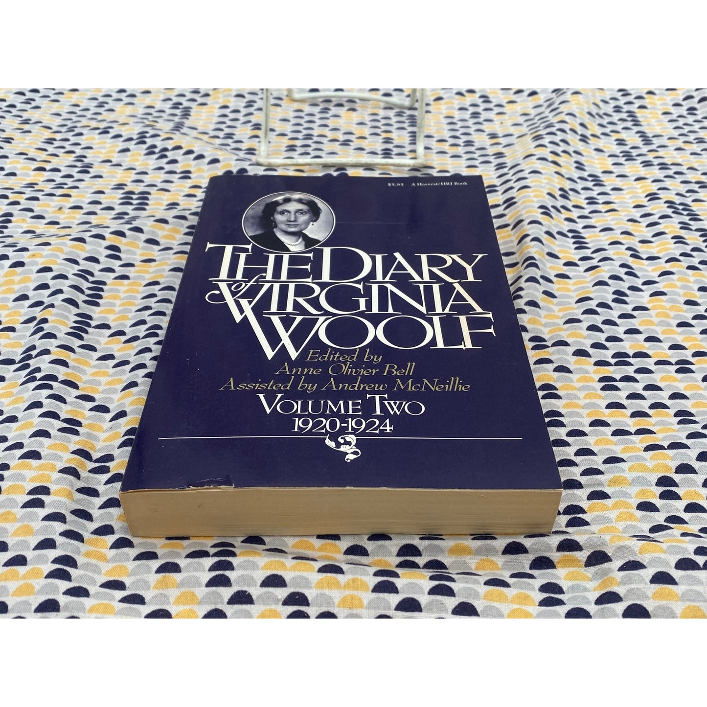 The Diary of Virginia Woolf - Volume 2 - 1920-1924 - Virginia Woolf - Vintage Paperback Book - Harvest Books Edition