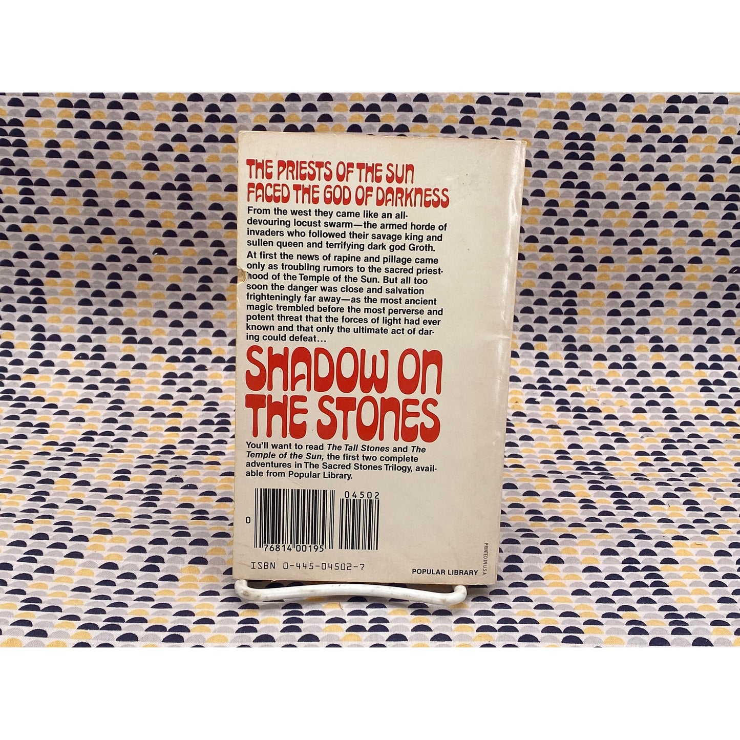Shadow Of The Stones - Moyra Caldecott - Popular Library Edition