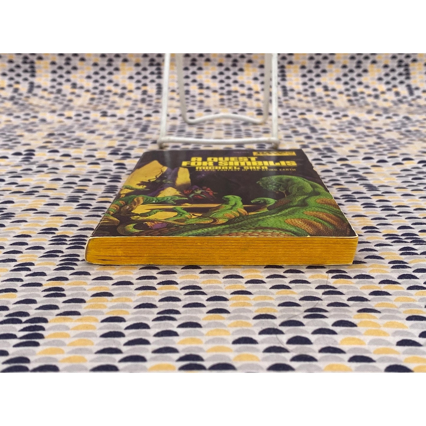 A Quest For Simbilis - Michael Shea - Vintage Paperback Book - 1974 Daw 1st Printing