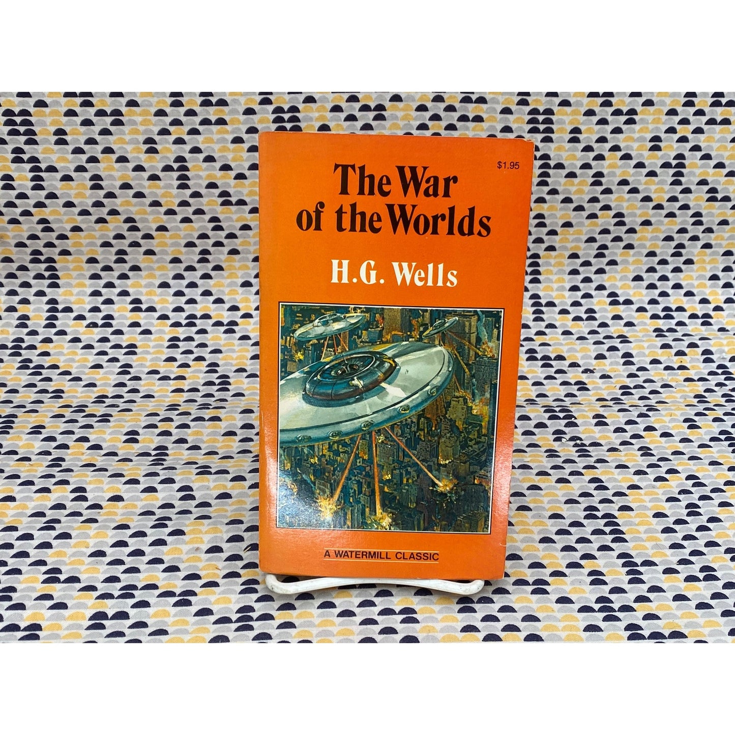 The War of the Worlds - H.G. Wells - Watermill Classic Edition