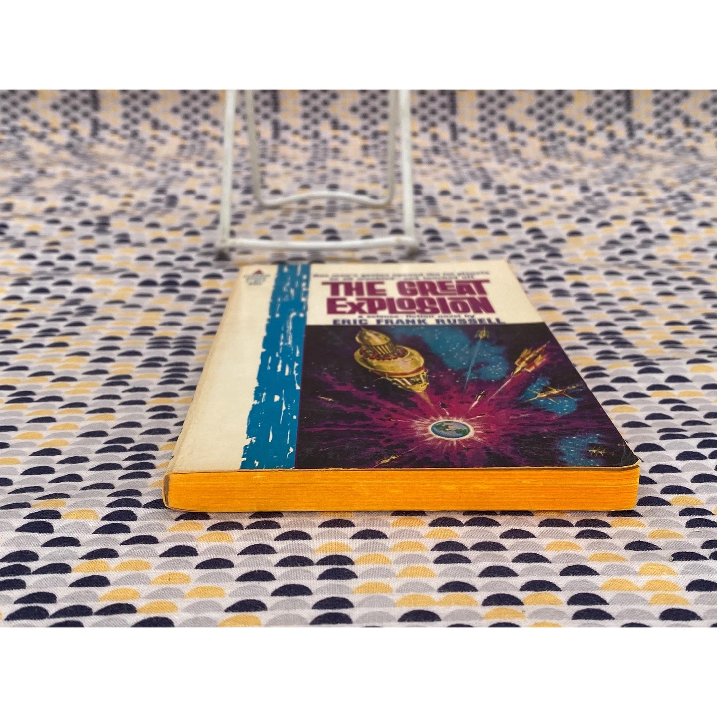 The Great Explosion - Eric Frank Russell - Vintage Paperback Book - Pyramid Books Edition