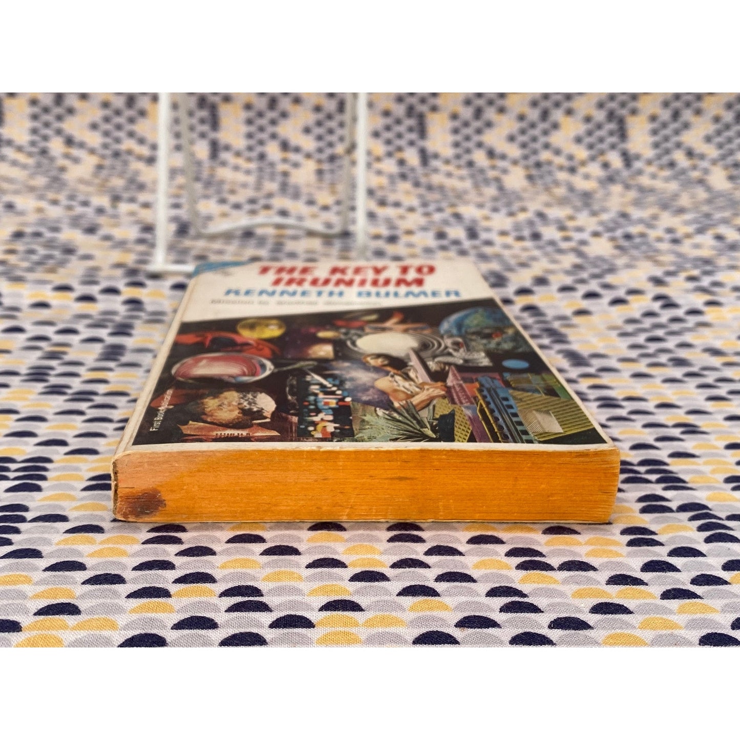 The Wandering Tellurian/The Key To Irunium - Alan/Kenneth Schwartz/Bulmer