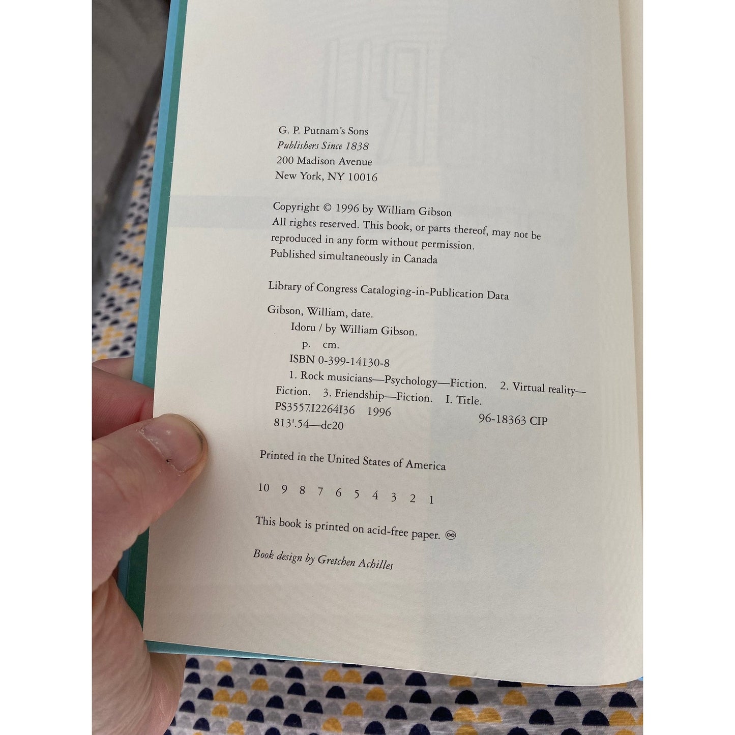 Idoru - William Gibson - Vintage Hardcover Book - Putnam Books - 1st Edition, 1st Printing