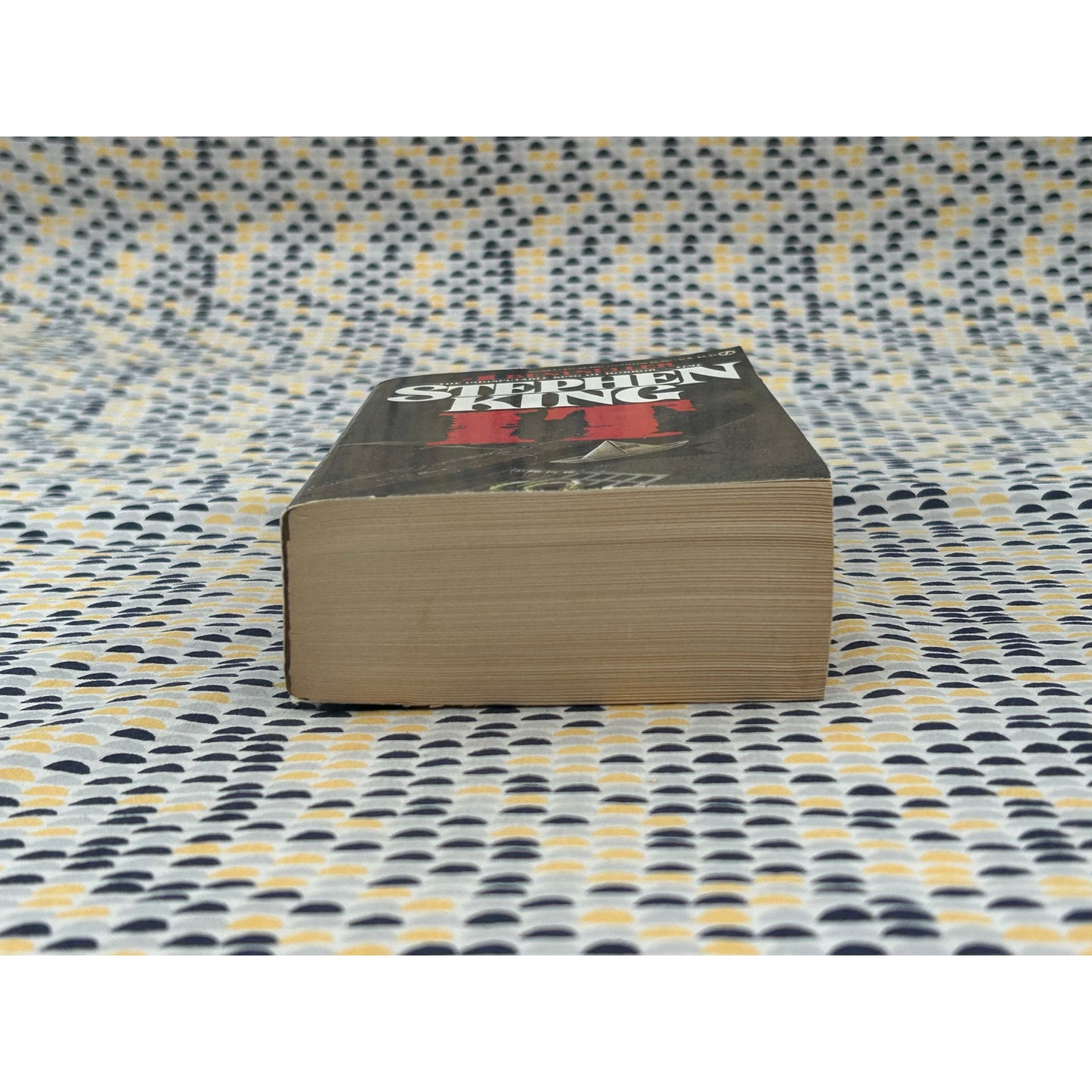 It - Stephen King - Vintage Paperback Book - Signet Books