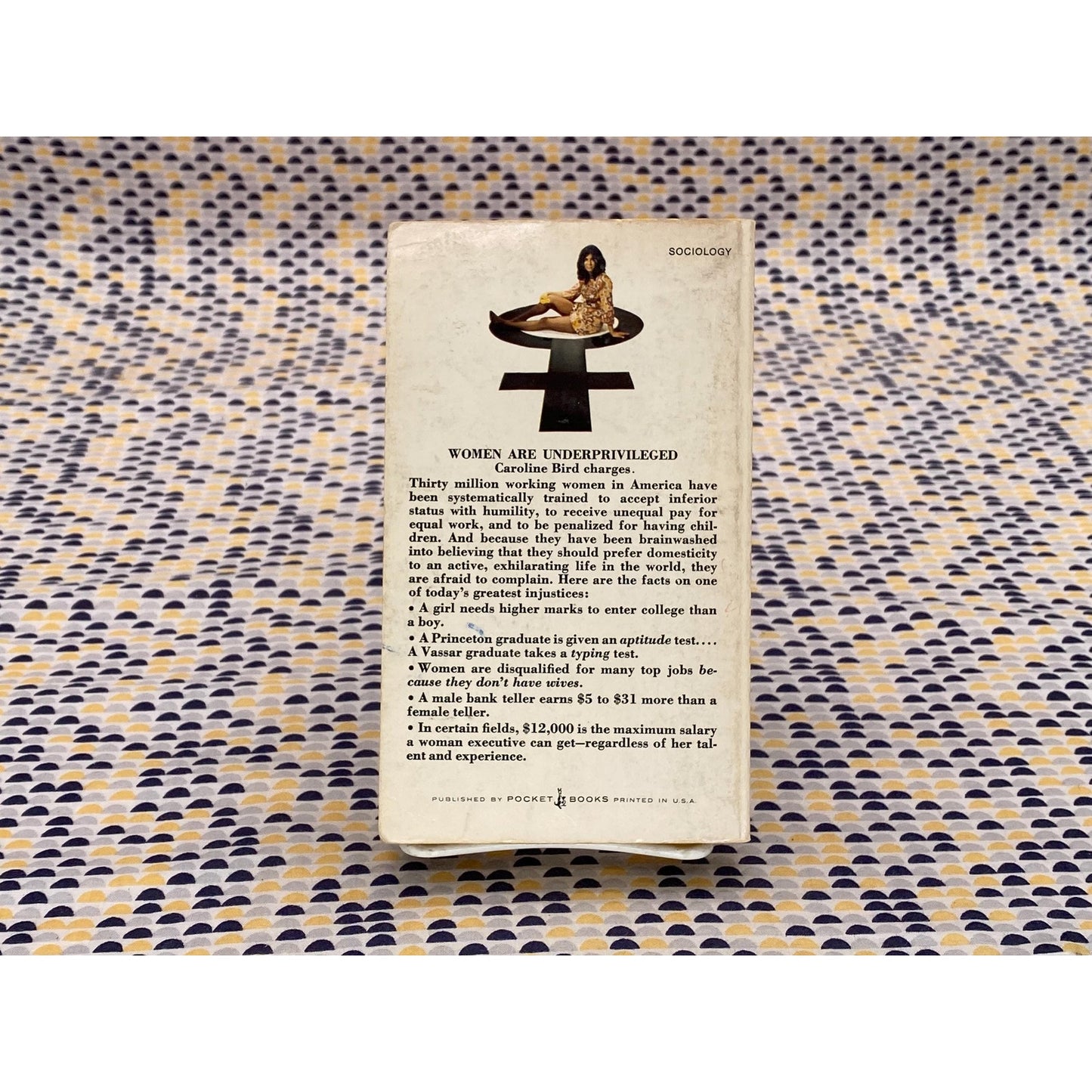 Born Female - Caroline Bird - Vintage Paperback Book - Pocket Edition