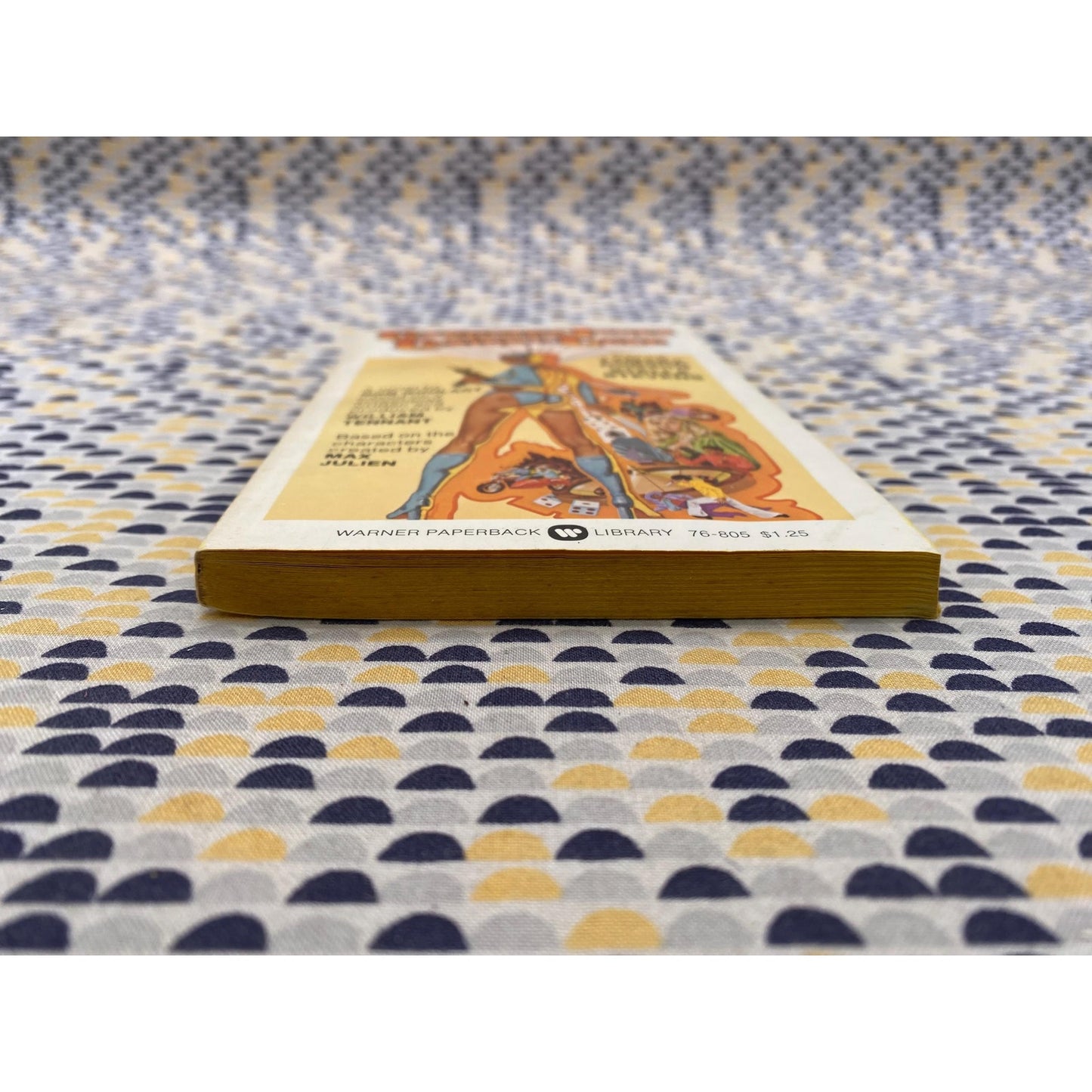 Cleopatra Jones and the Casino of Gold - Ron Goulart - Movie Novelization - Vintage Paperback - Warner Books Edition