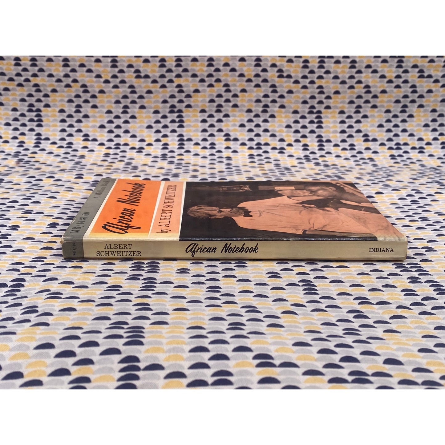 African Notebook - Albert Schweitzer - Midland Book - Paperback
