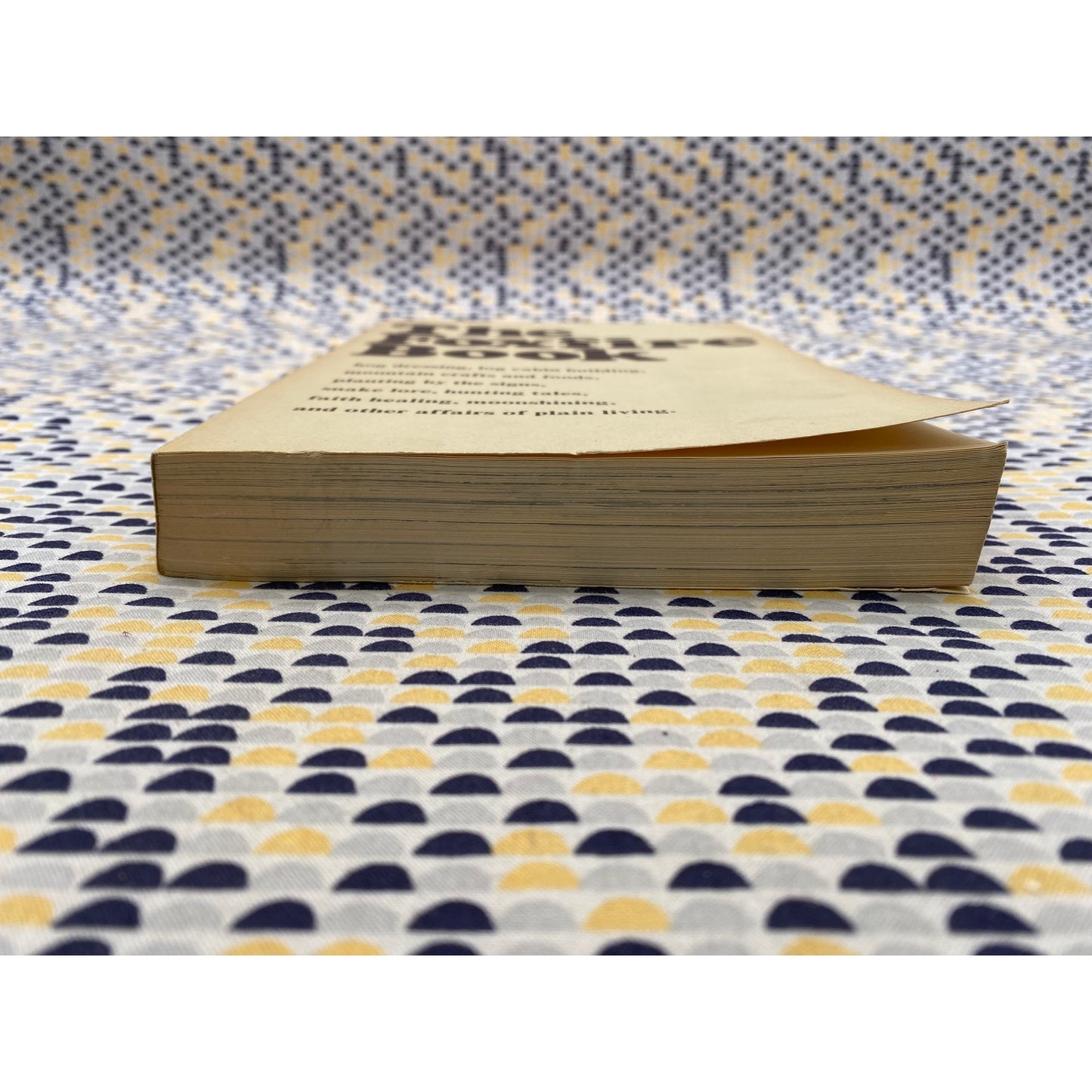 The Foxfire Book - Volume 1 - By Eliot Wigginton - Anchor Press - Vintage Paperback Book