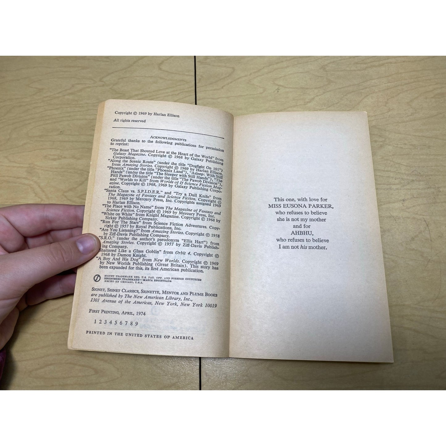 The Beast That Shouted Love at the Heart of World - Harlan Ellison - Bob Pepper