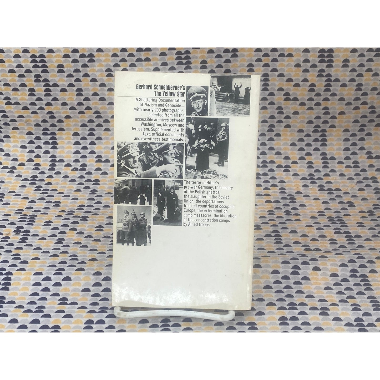 The Yellow Star: The Persecution Of The Jews In Europe 1933-1945 - Gerhard Schoenberner - Vintage Paperback Book - Bantam Edition
