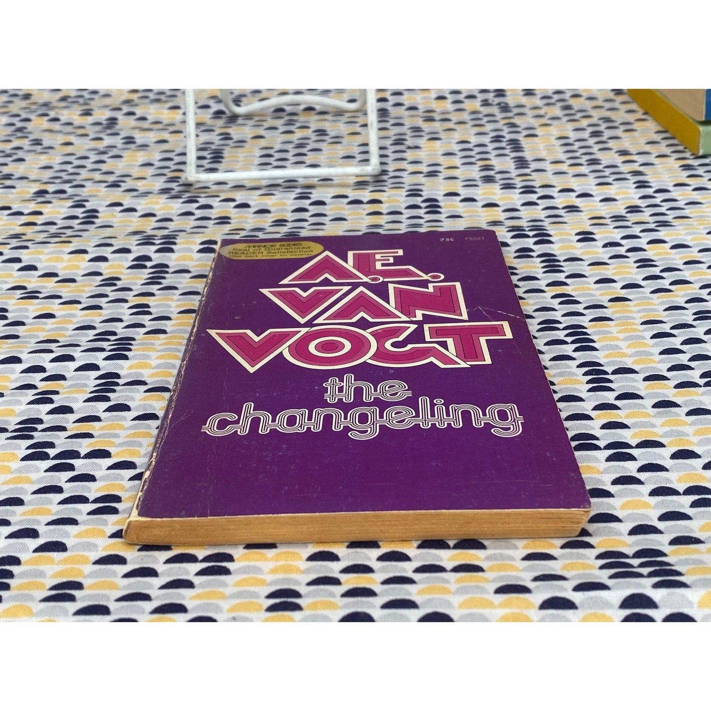 The Changeling - A.E. van Vogt - Vintage Paperback Book - Manor Edition