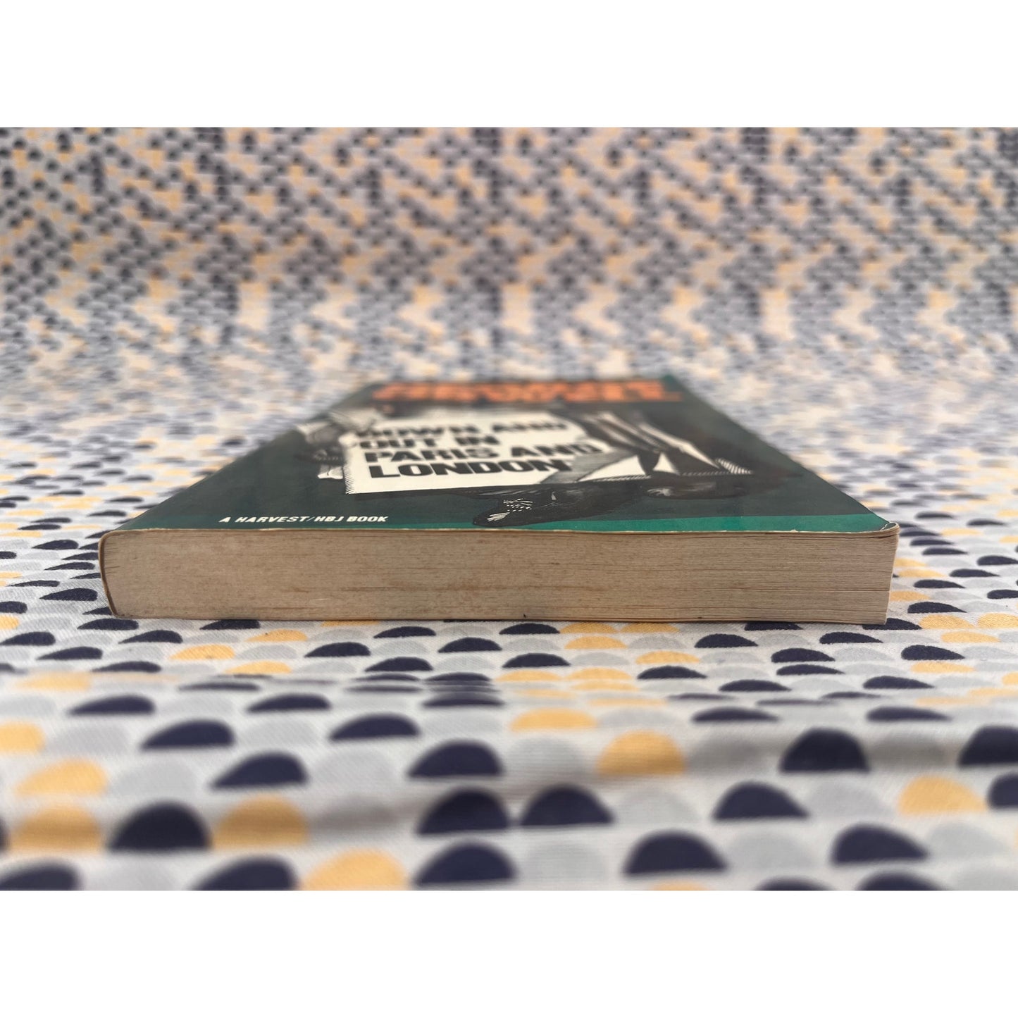 Down and Out in Paris and London - George Orwell - Harvest Books - Paperback