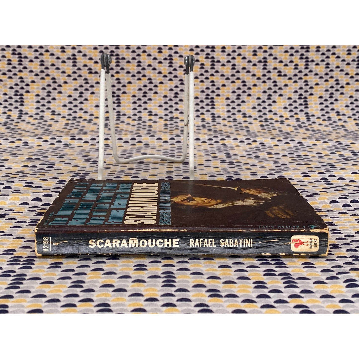 Scaramouche - Rafael Sabatini - Vintage Paperback Book - Bantam Edition