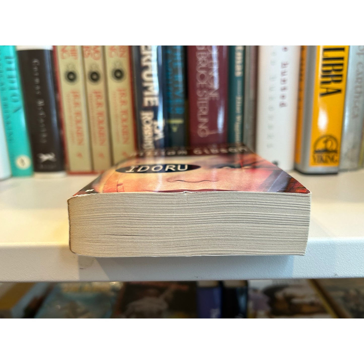 Idoru - William Gibson - Vintage Paperback Book - Berkley Edition