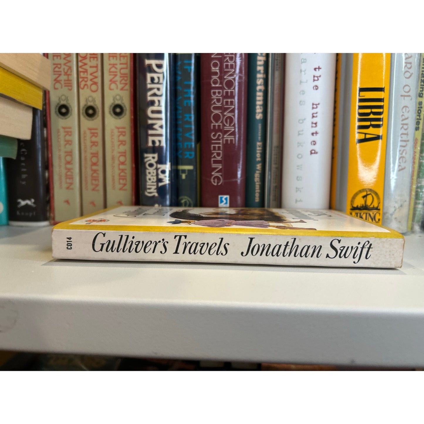 Gulliver's Travels - Jonathan Swift - Paperback Book - Signet Classics Edition
