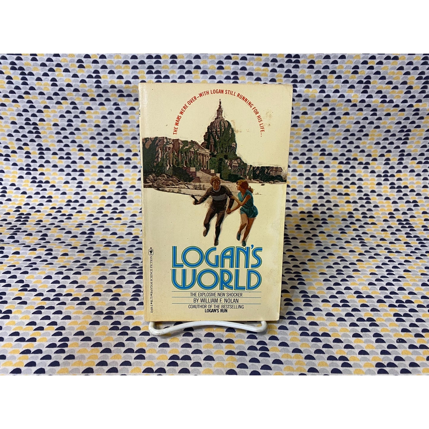 Logan's World - William F Nolan and George Clayton Johnson - Vintage Paperback Book - Bantam Edition