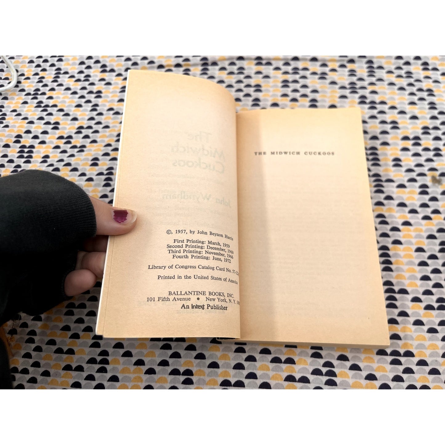 The Midwich Cuckoos - John Wyndham - Ballantine Books - Paperback