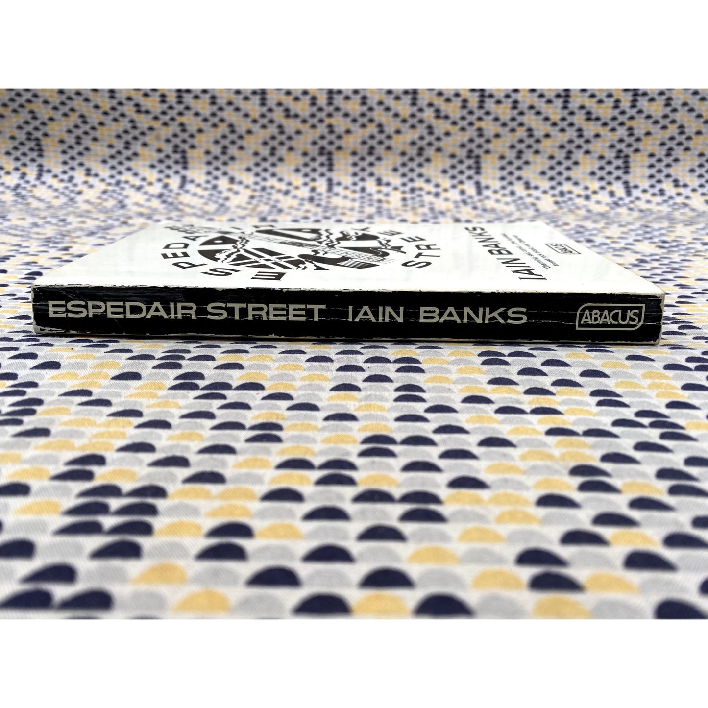 Espedair Street - Iain Banks - Abacus - Paperback