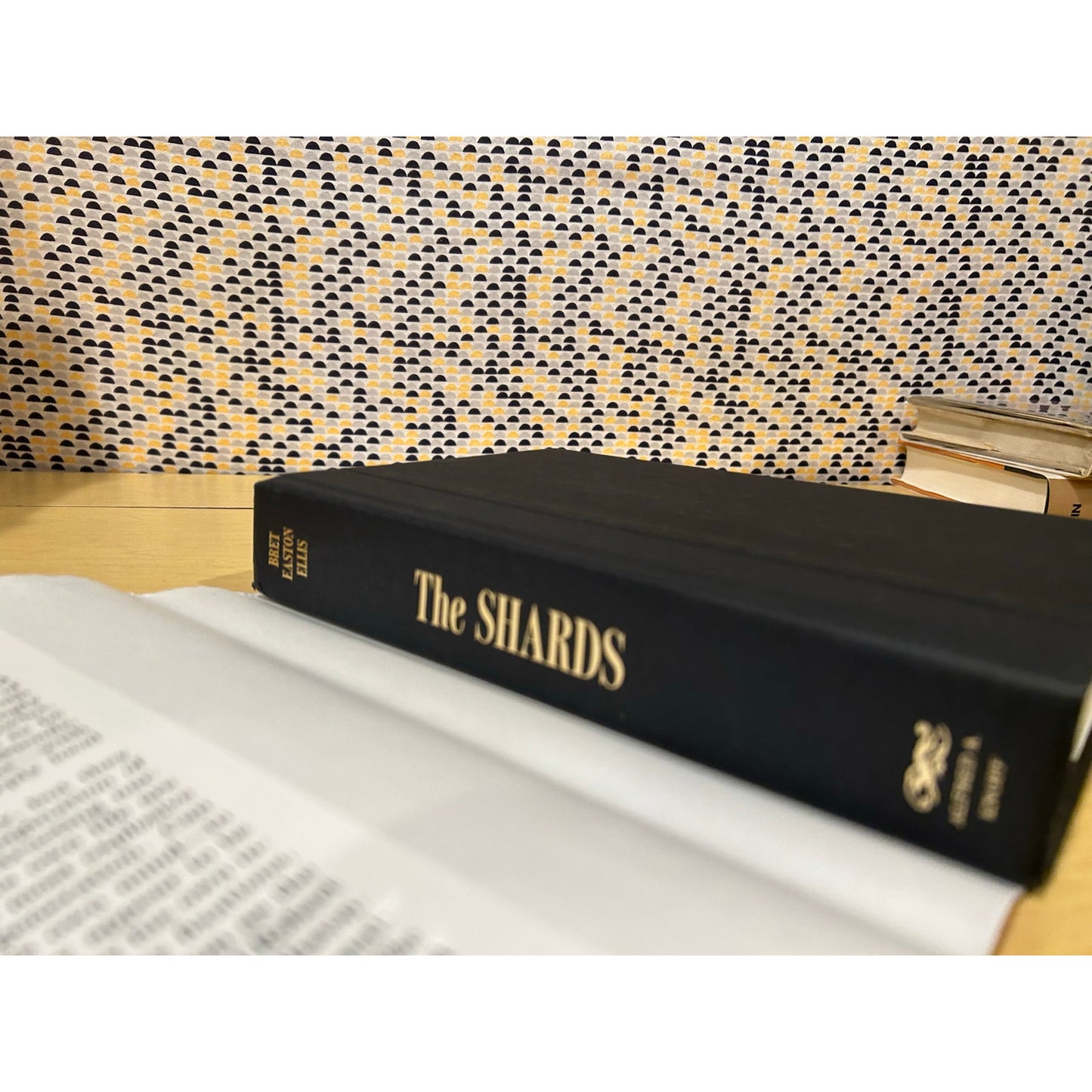 Signed 1st Edition - The Shards - Bret Easton Ellis - Knopf