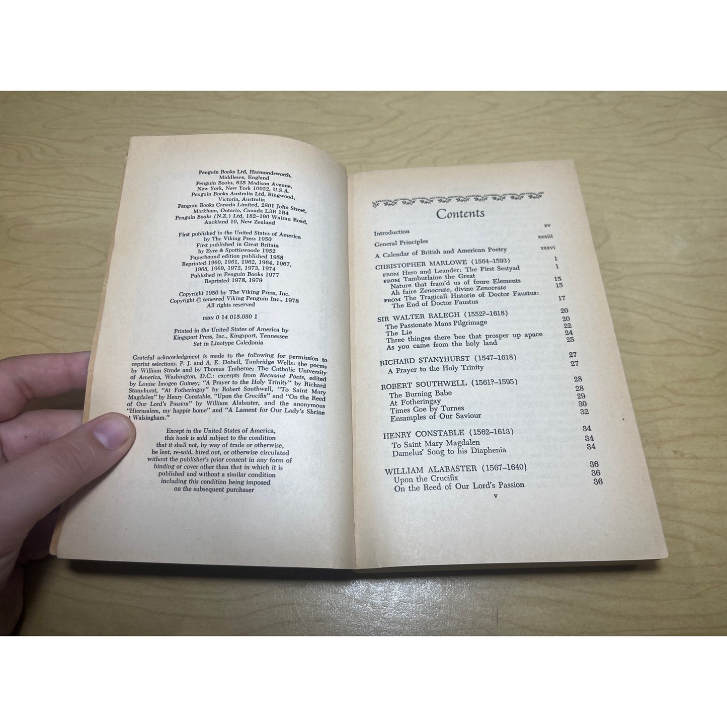 Elizabethan and Jacobean Poets - Ed. W. H. Auden. & Norman Holmes Pearson - Penguin Books - Paperback