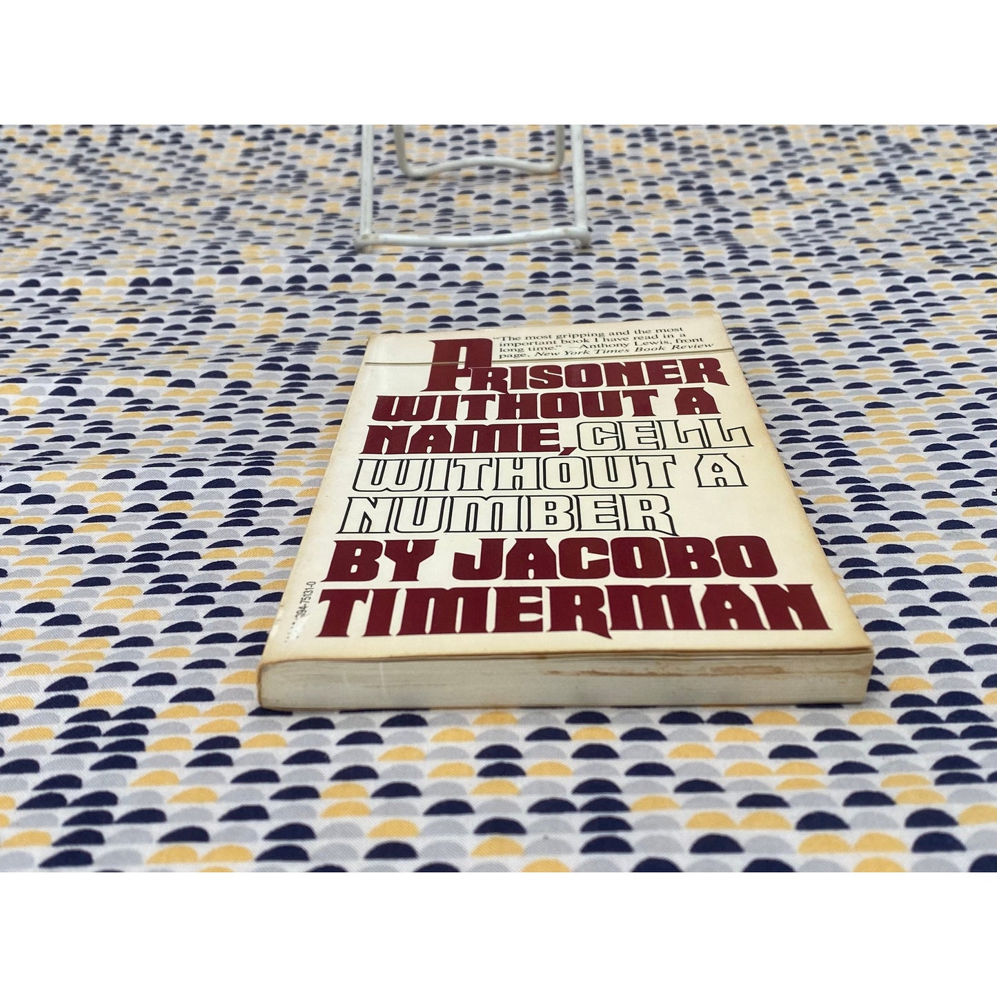 Prisoner Without A Name, Cell Without A Number - Jacobo Timerman - Vintage Paperback Book - Vintage/Random House Edition