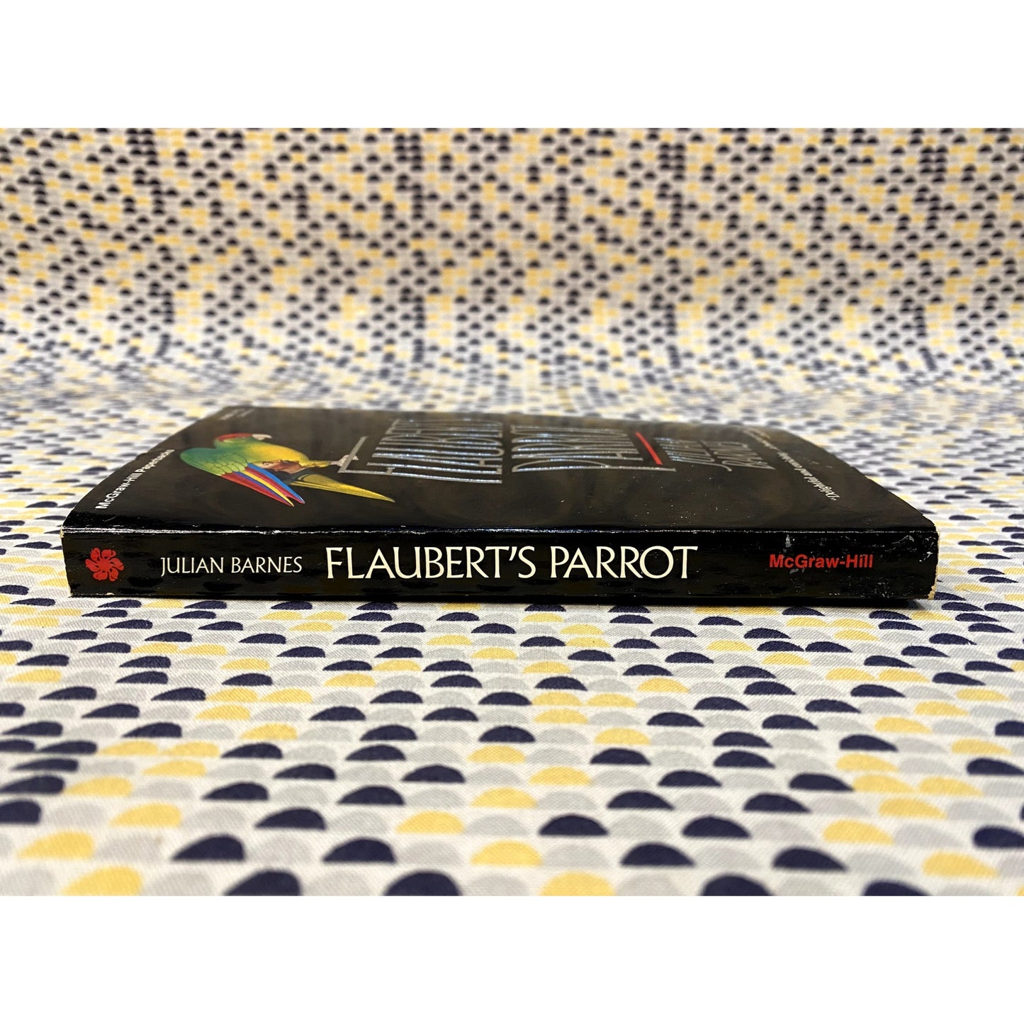 Flauberts Parrot - Julian Barnes - Mcgraw - Paperback