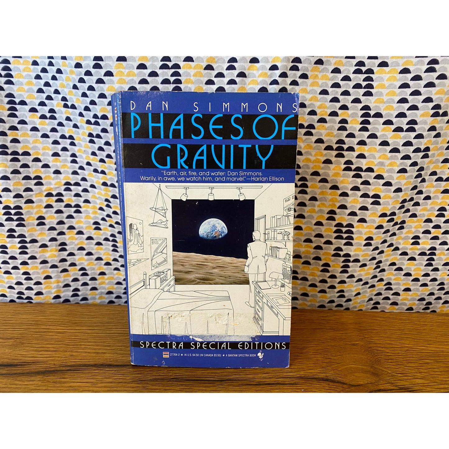 Phases Of Gravity - Dan Simmons - Vintage Paperback Book - Spectra Edition