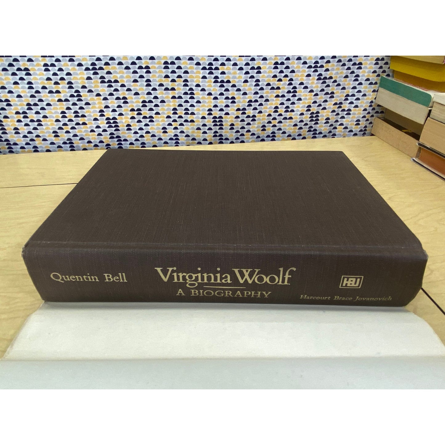 Virginia Woolf - A Biography - Quentin Bell - Vintage Hardcover Book - HBJ Edition