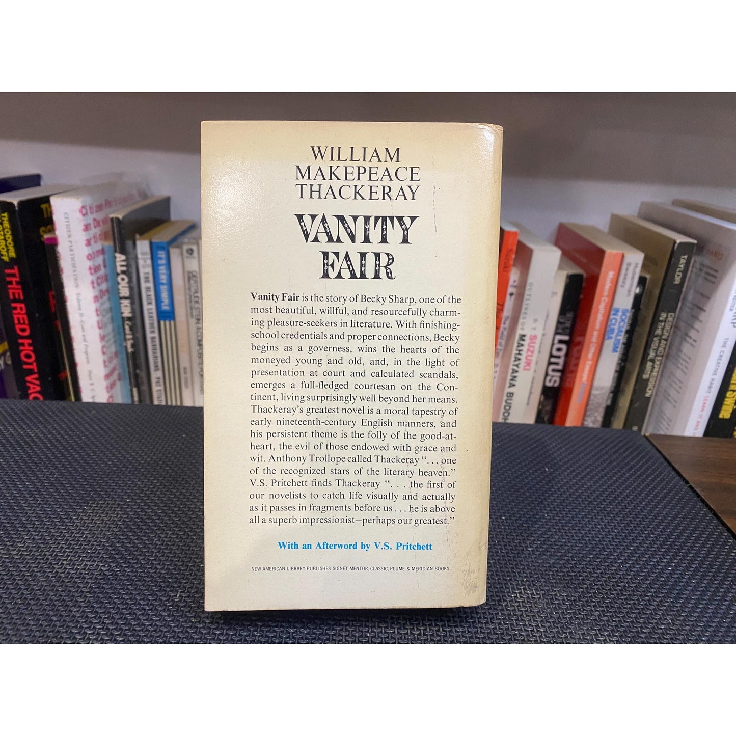 Vanity Fair - William Makepeace Thackery - Vintage Paperback Book - Signet Classics Edition