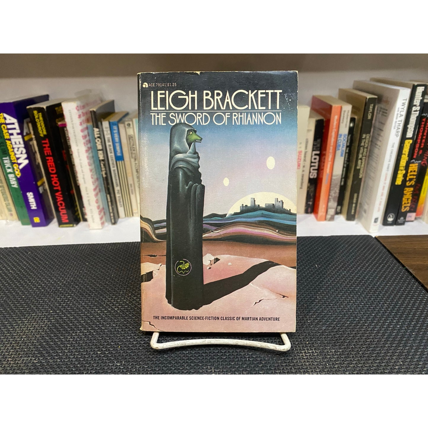The Sword of Rhiannon - Leigh Brackett - Ace - Paperback