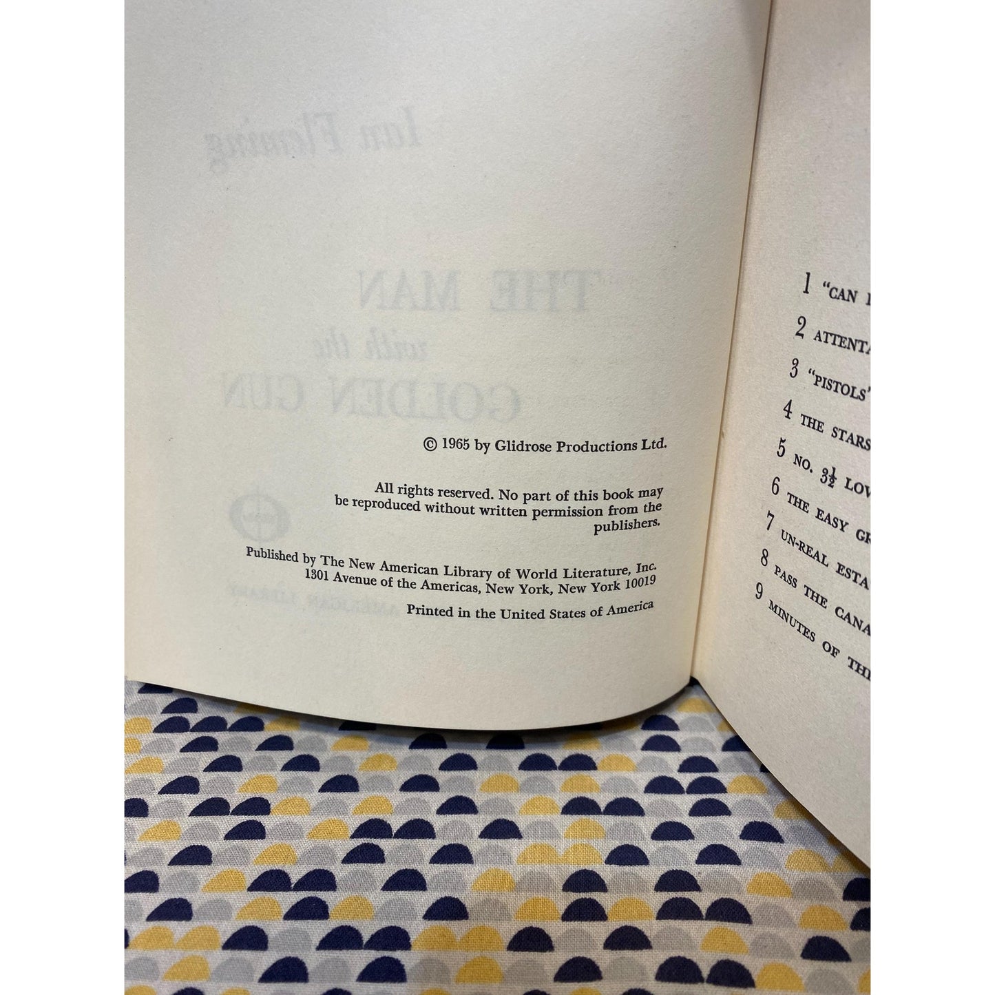 The Man With The Golden Gun - Ian Fleming - James Bond - Hardcover - NAL Club Ed