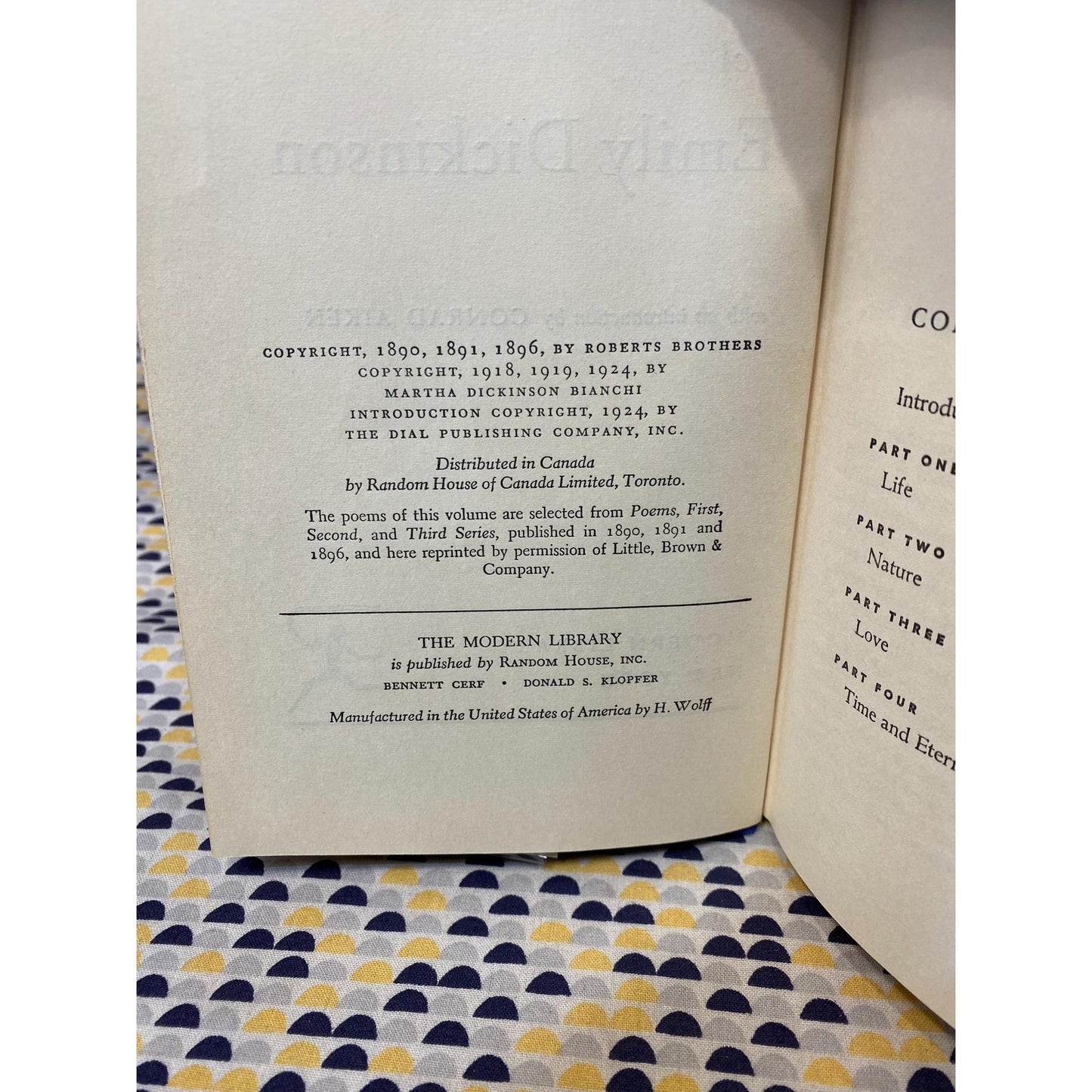 Emily Dickinson - Selected Poems - Vintage Hardcover - Modern Library Edition
