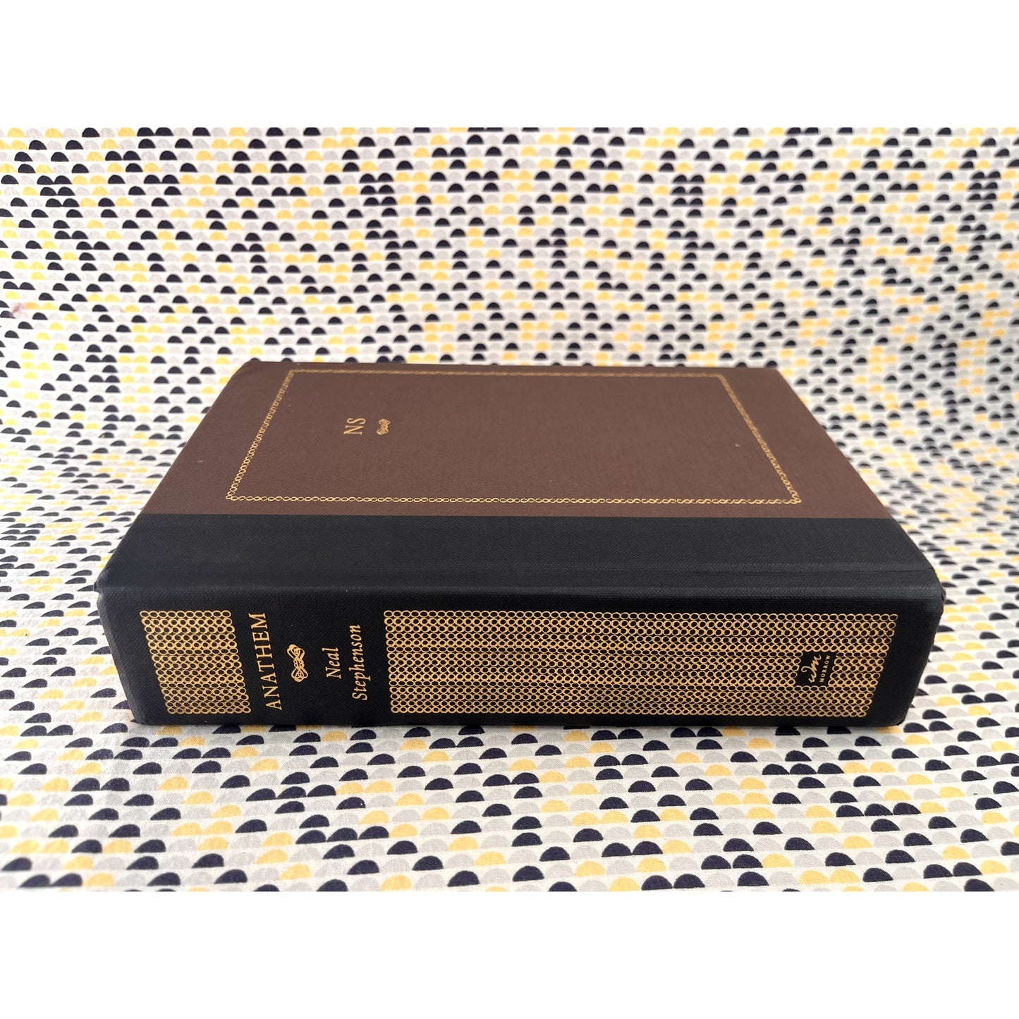 Anathem - Neal Stephenson - William Morrow- 1st Edition, 1st Print