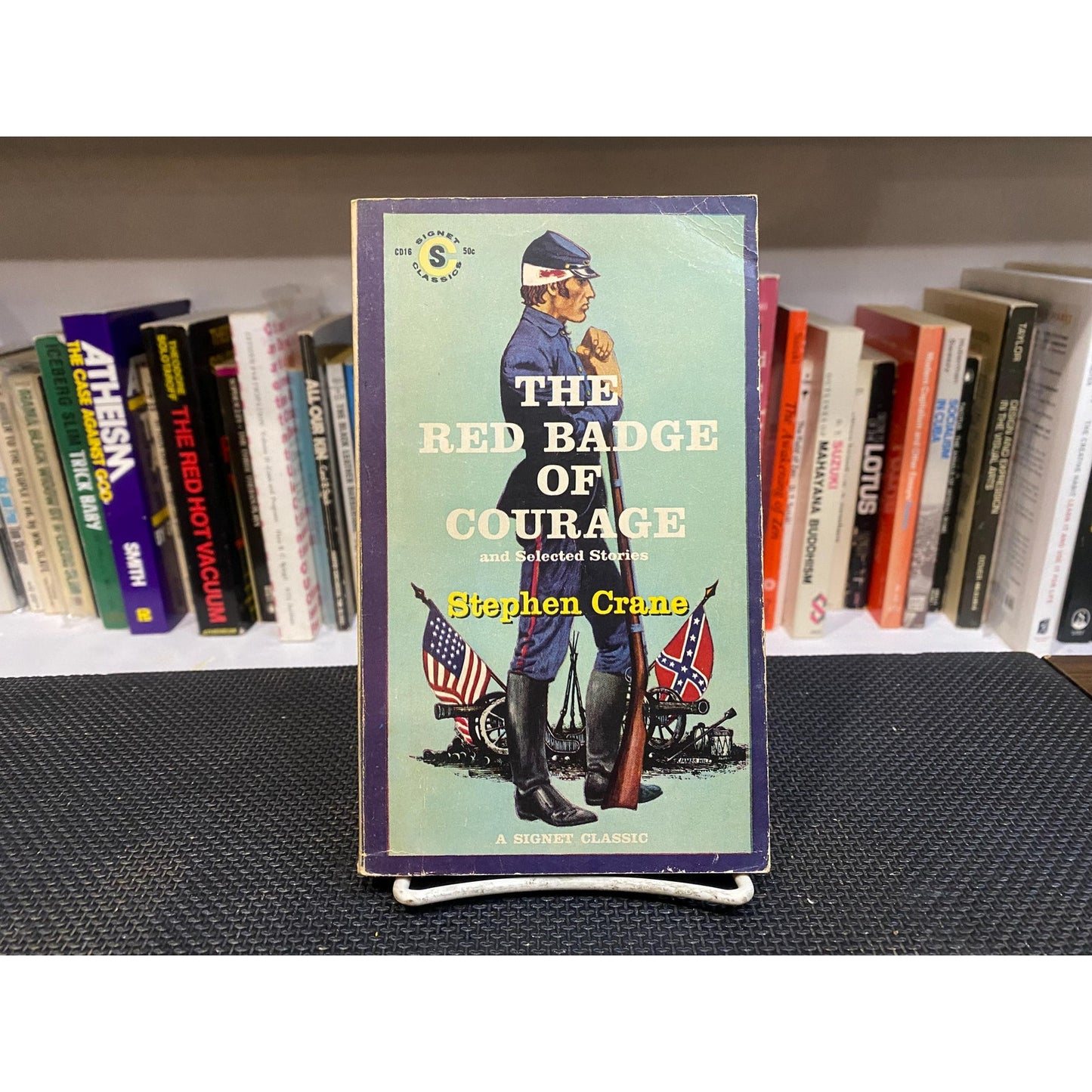 The Red Badge of Courage - Stephen Crane - Vintage Paperback Book - 50 cent Signet Classics Edition
