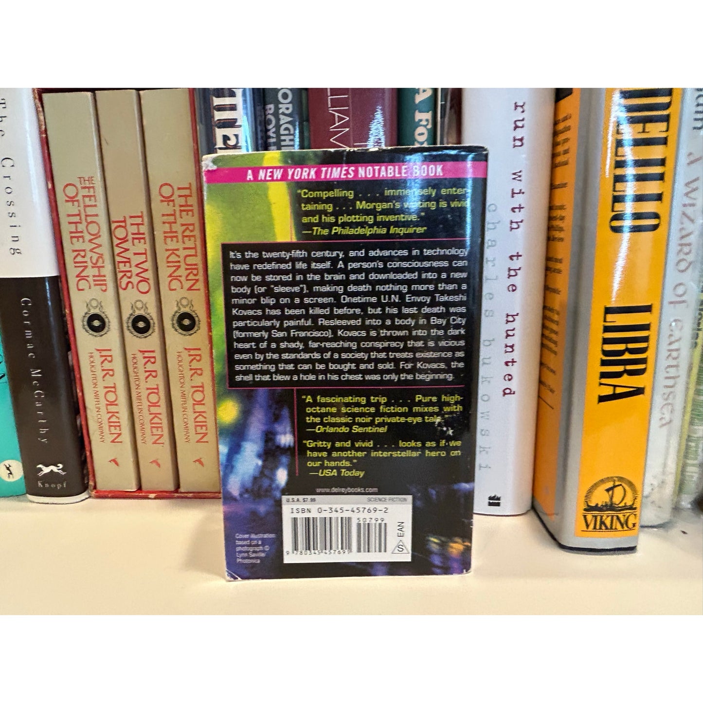 Altered Carbon - Richard K. Morgan - Paperback - Del Rey 1st Print