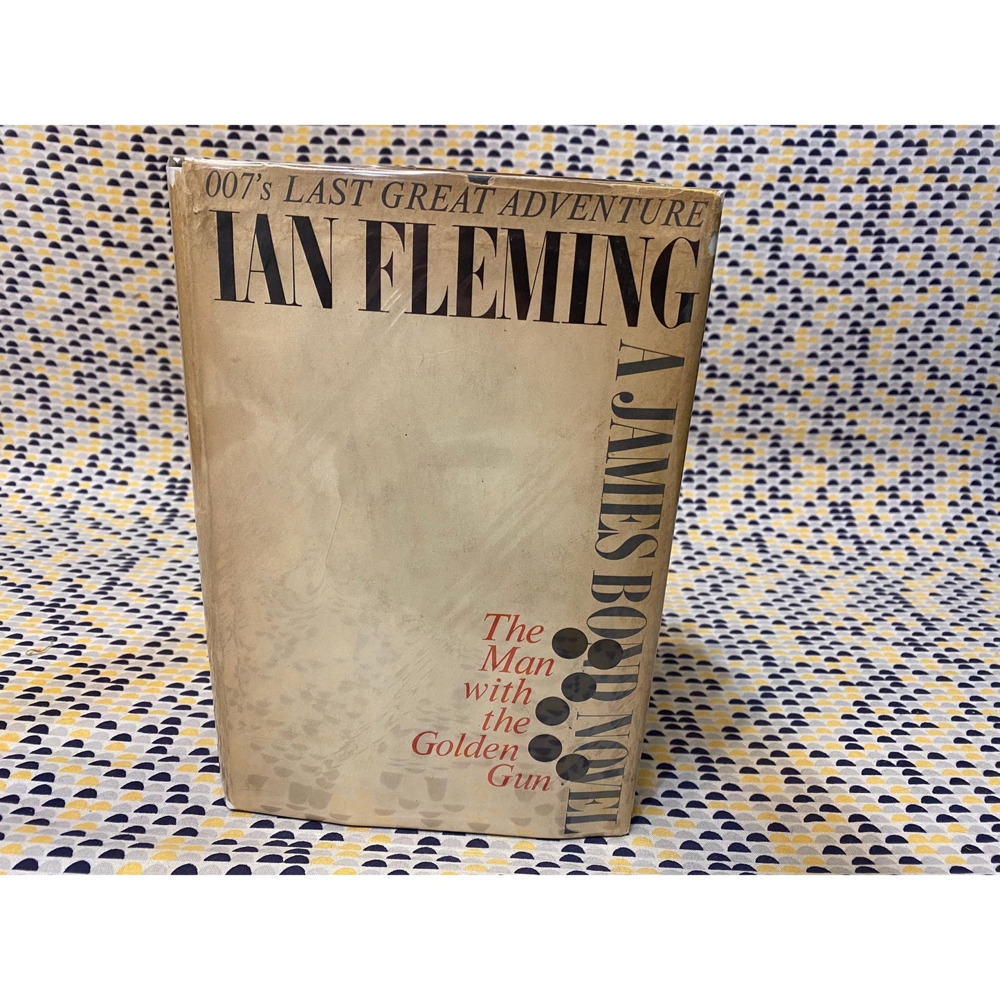 The Man With The Golden Gun - Ian Fleming - James Bond - Hardcover - NAL Club Ed