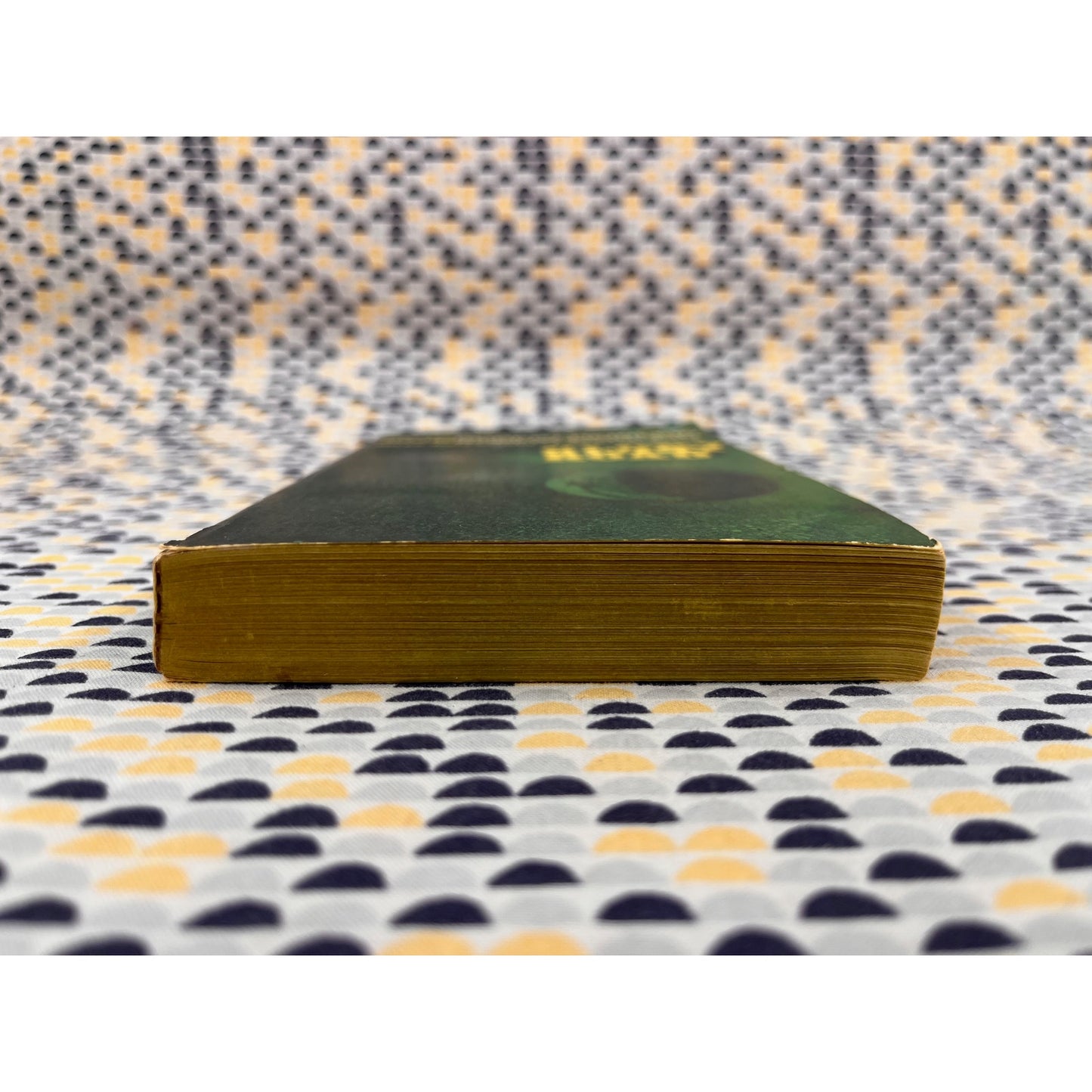 Glory Road - Robert Heinlein - Avon Books - Paperback