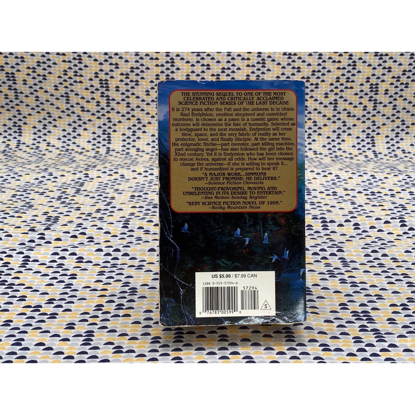 Endymion - Dan Simmons - Vintage Paperback Book - Bantam Edition