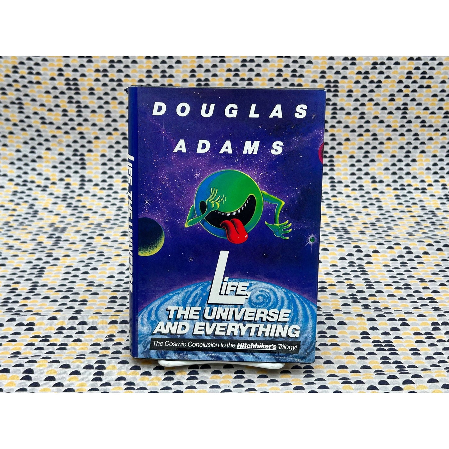 Life, the Universe and Everything - Douglas Adams - Harmony Books - First Editio