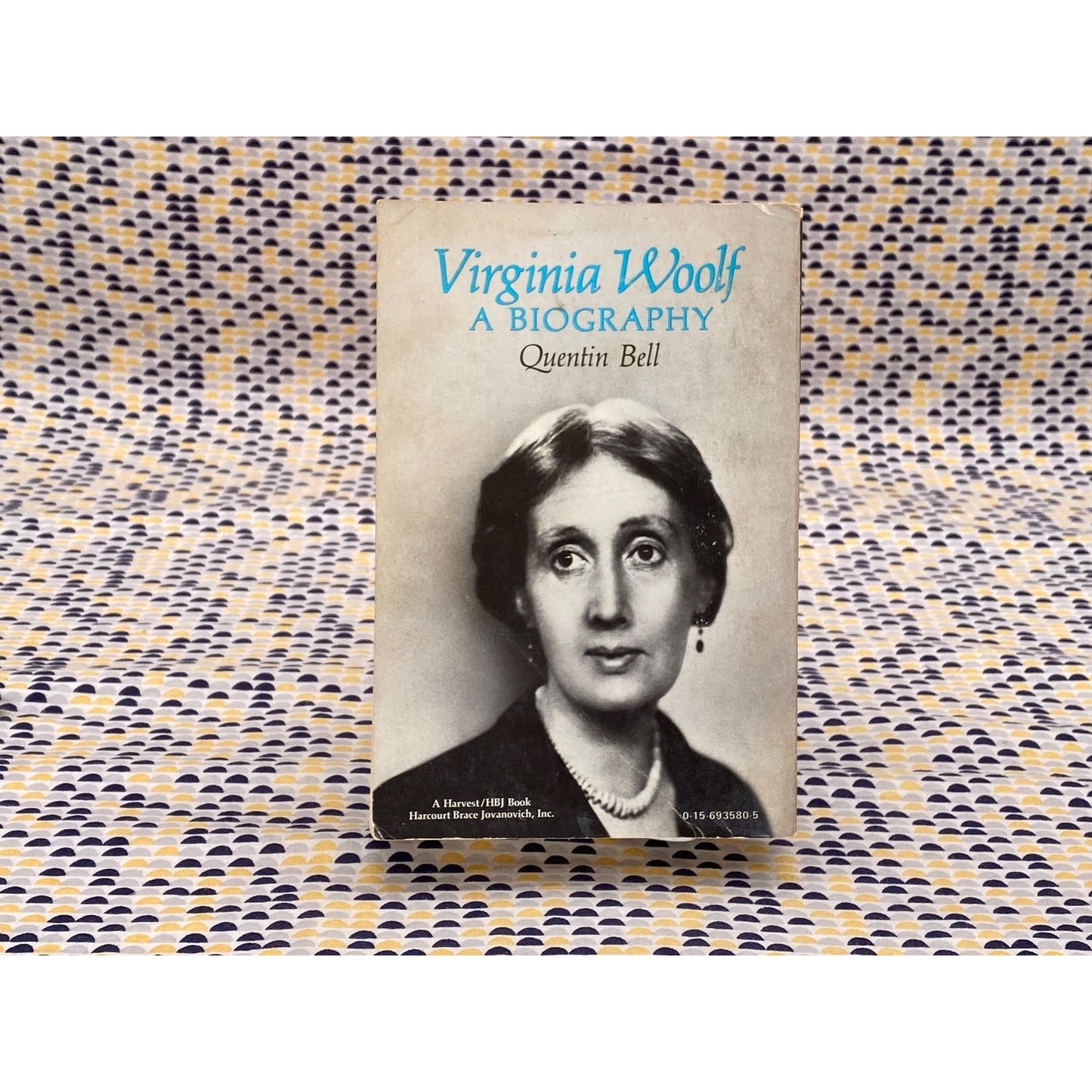 Virginia Woolf - A Biography - Quentin Bell - Vintage Paperback- Harvest Edition